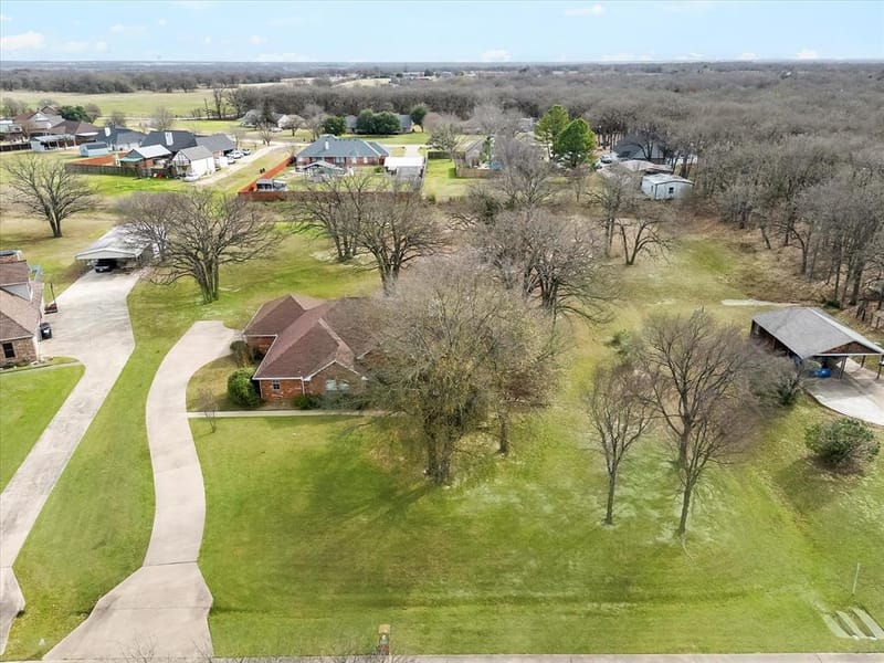 1025 Oak Hollow Lane, Combine TX 75159 - Photo 29