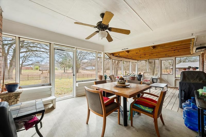 1025 Oak Hollow Lane, Combine TX 75159 - Photo 25
