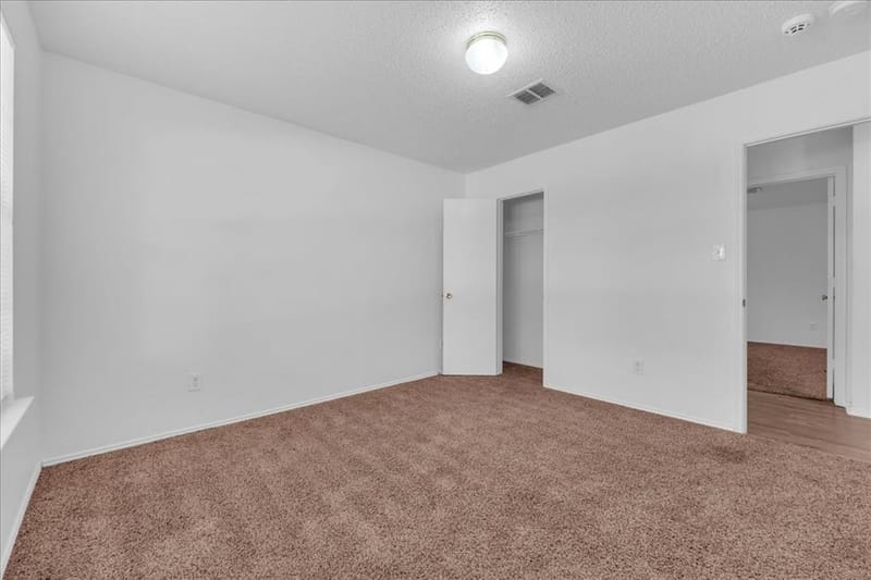 2460 Mallory Lane, Lancaster TX 75134 - Photo 13