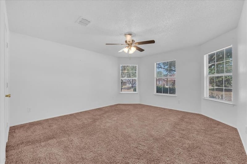 2460 Mallory Lane, Lancaster TX 75134 - Photo 9