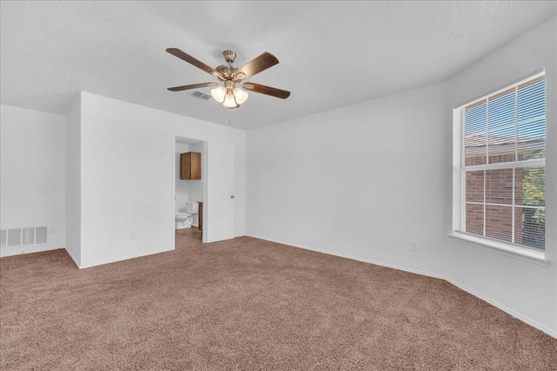 2460 Mallory Lane, Lancaster TX 75134 - Photo 10
