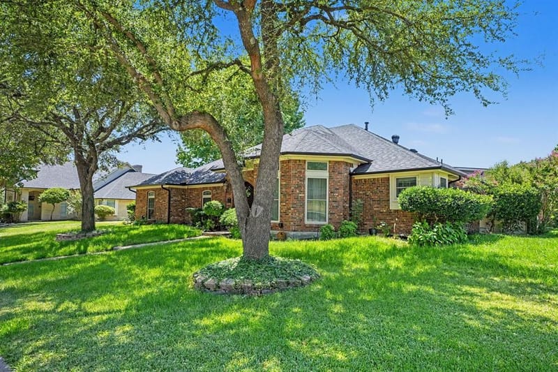 1349 Mantlebrook Drive, DeSoto TX 75115 - Photo 11