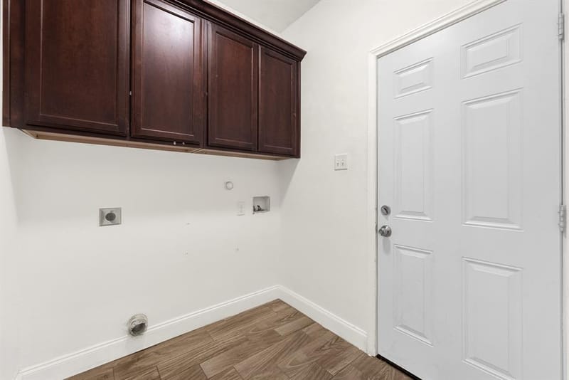 1421 Jones Street, Greenville TX 75401 - Photo 30