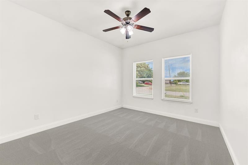 1421 Jones Street, Greenville TX 75401 - Photo 25