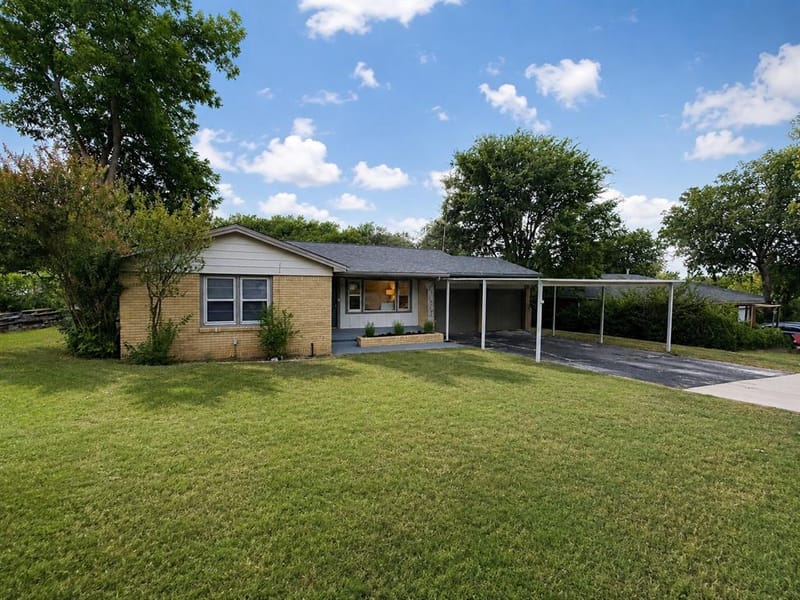 4305 Highland Lake Drive, Lake Worth TX 76135