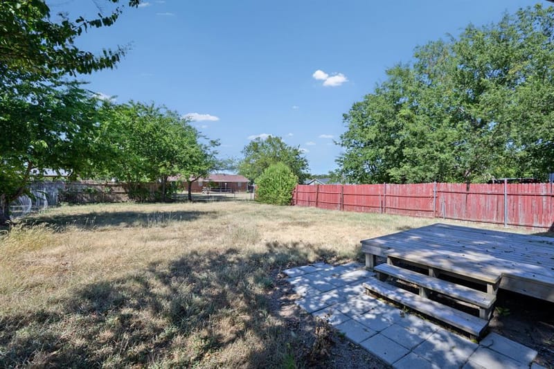 1210 Elmira Street, Weatherford TX 76086 - Photo 5
