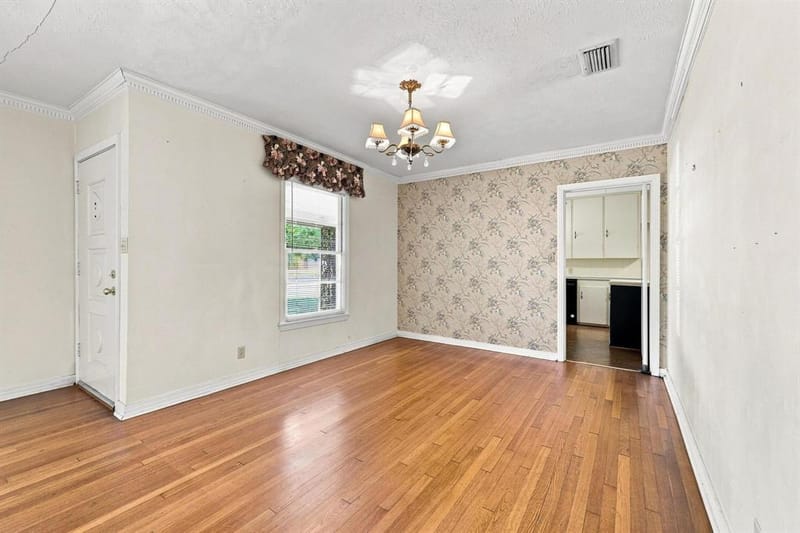 920 Park Avenue, Bonham TX 75418 - Photo 7