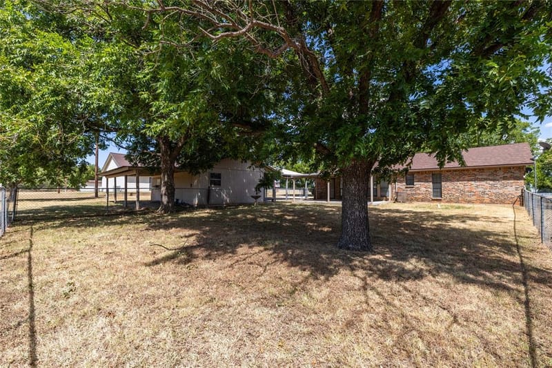 6370 Highway 16, De Leon TX 76444 - Photo 24