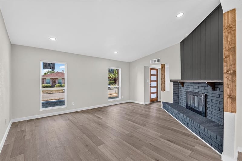 3045 Villa Sur Trail, Dallas TX 75228 - Photo 7