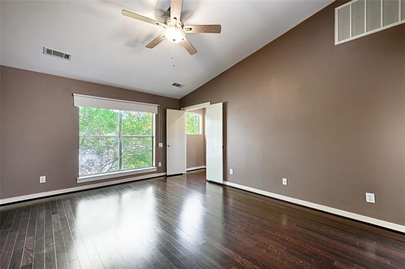 1207 Urban Lofts Drive, Dallas TX 75215 - Photo 10