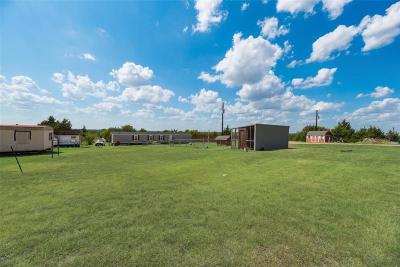 958 Watkins Road, Sherman TX 75090 - Photo 4
