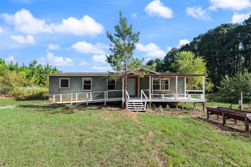 7401 County Road 4613, Athens TX 75752