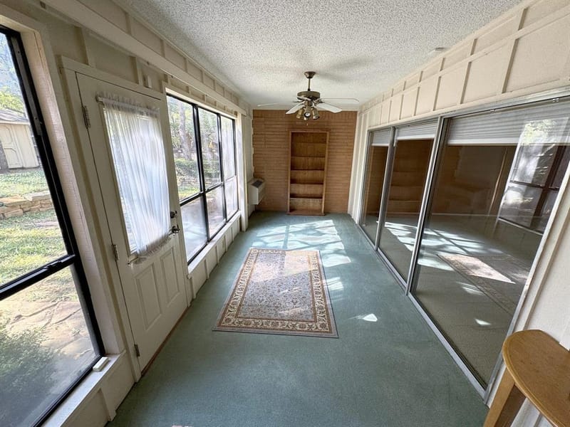 1205 Riverview Drive, Arlington TX 76012 - Photo 13