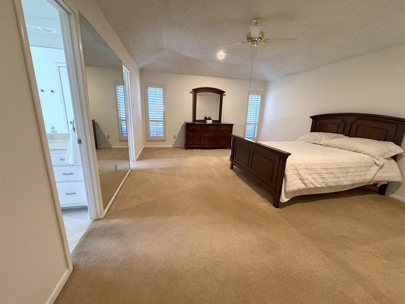 1205 Riverview Drive, Arlington TX 76012 - Photo 14