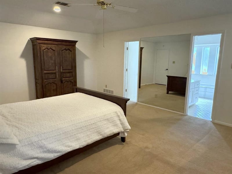 1205 Riverview Drive, Arlington TX 76012 - Photo 15