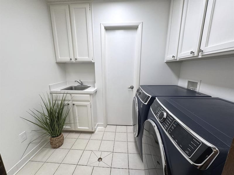1205 Riverview Drive, Arlington TX 76012 - Photo 25