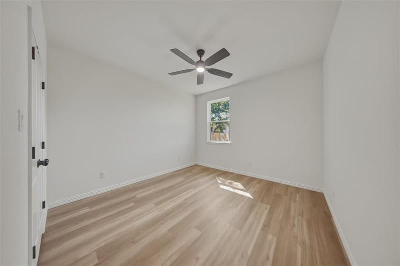 5559 Mercedes Circle, Granbury TX 76048 - Photo 17