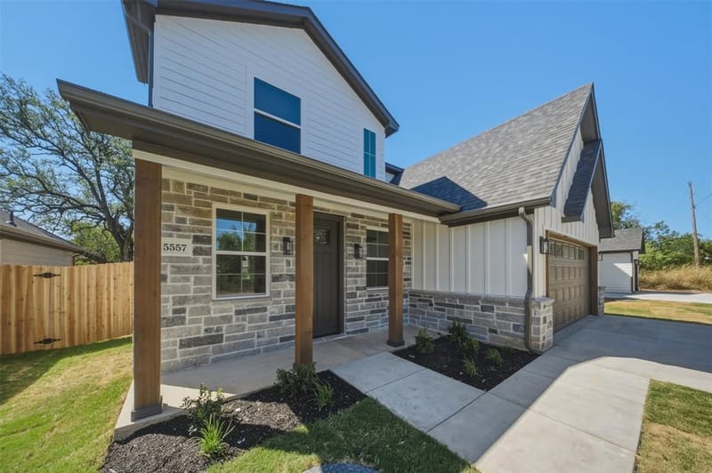 5557 Mercedes Circle, Granbury TX 76048 - Photo 28