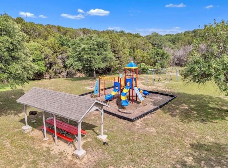 5557 Mercedes Circle, Granbury TX 76048 - Photo 31