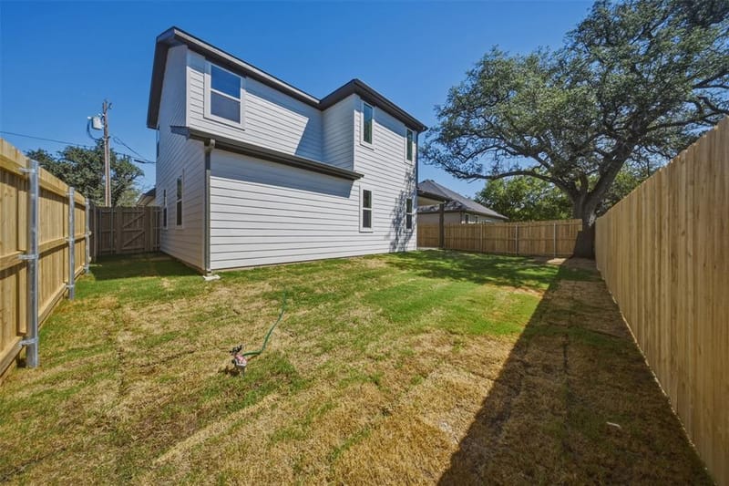 5557 Mercedes Circle, Granbury TX 76048 - Photo 25