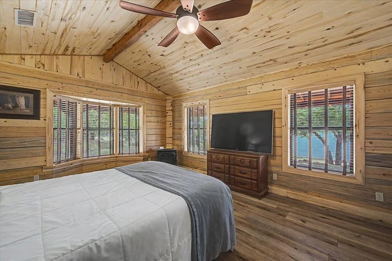 2789 Hanging Tree Road, Bowie TX 76230 - Photo 13