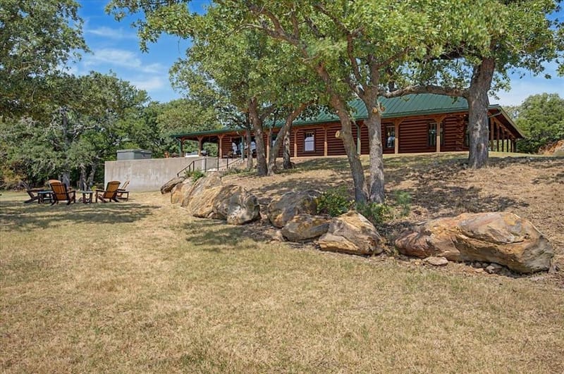 2789 Hanging Tree Road, Bowie TX 76230 - Photo 33