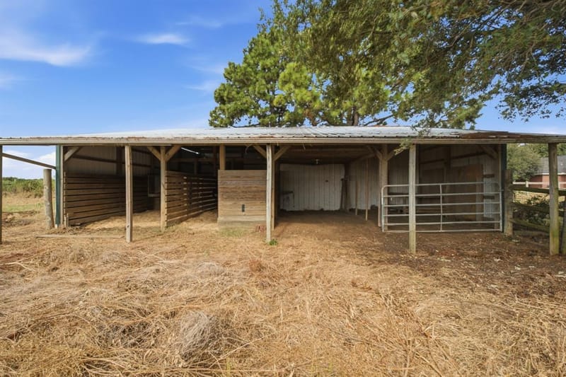 11454 Foutch Road, Pilot Point TX 76258 - Photo 27