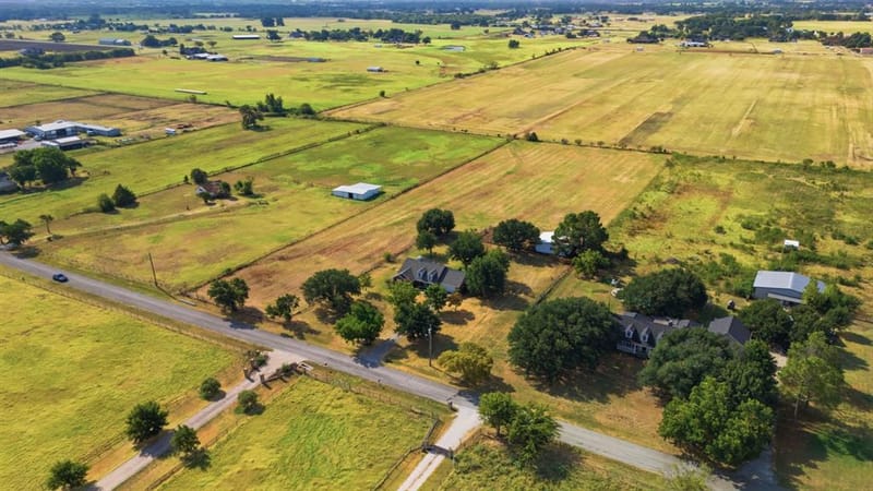 11454 Foutch Road, Pilot Point TX 76258 - Photo 38