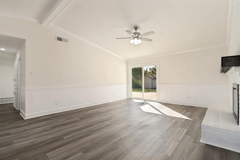622 Grinnell Drive, Garland TX 75043 - Photo 5