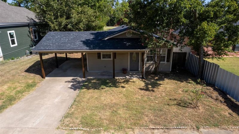 217 E Hull Street, Denison TX 75021 - Photo 16