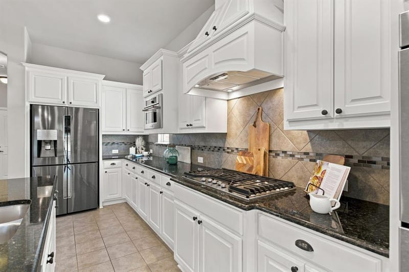 8600 Tutbury Place, McKinney TX 75070 - Photo 13
