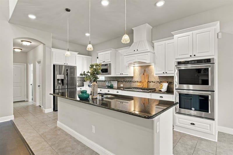 8600 Tutbury Place, McKinney TX 75070 - Photo 15