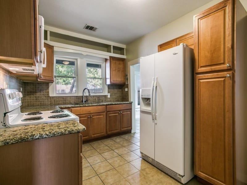 617 N Windomere Avenue, Dallas TX 75208 - Photo 6