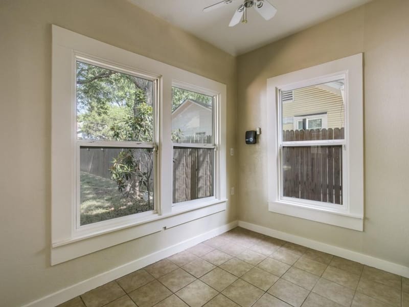 617 N Windomere Avenue, Dallas TX 75208 - Photo 8