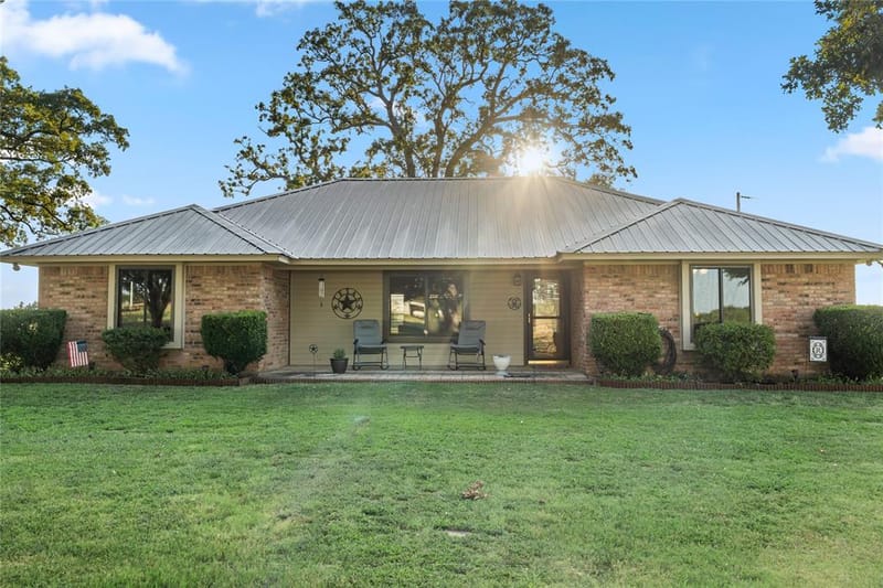 330 Farm Road 900 S, Saltillo TX 75478 - Photo 2