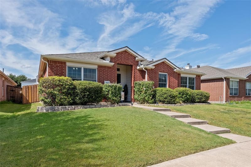 305 Cobblestone Drive, Wylie TX 75098