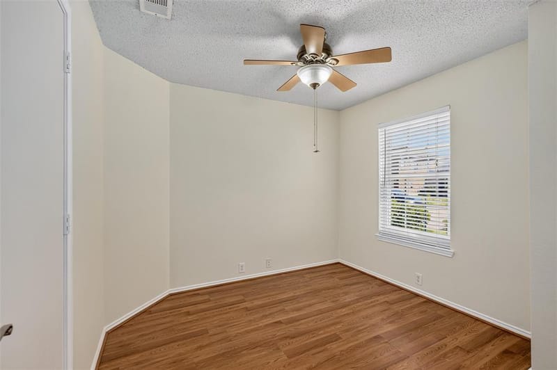 305 Cobblestone Drive, Wylie TX 75098 - Photo 8