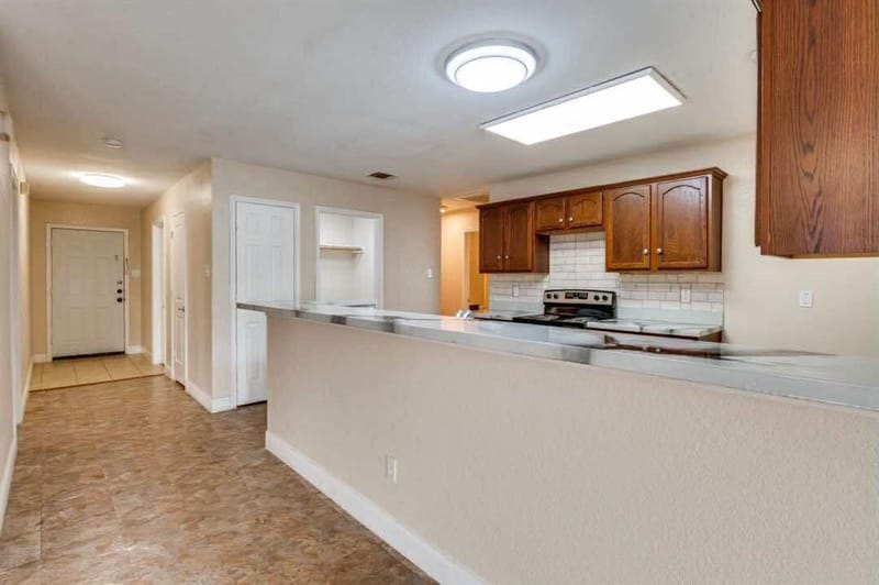 2118 Augusta Street, Lancaster TX 75146 - Photo 9