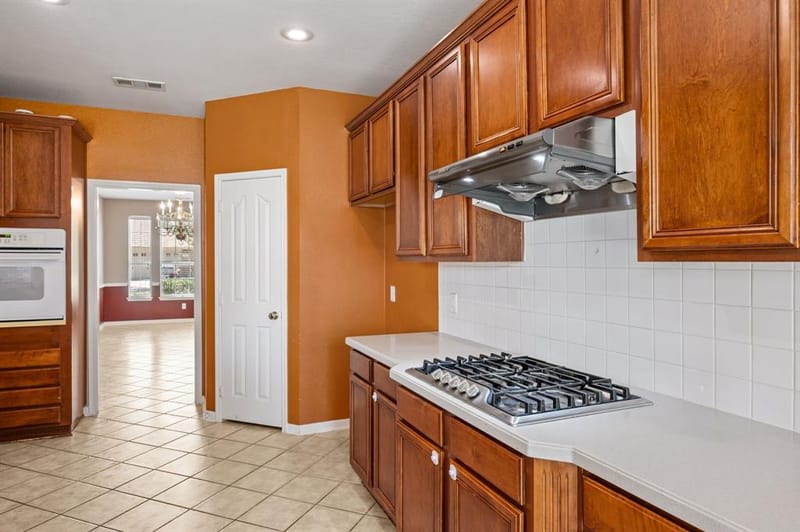 1302 Parkside Drive, Mansfield TX 76063 - Photo 12