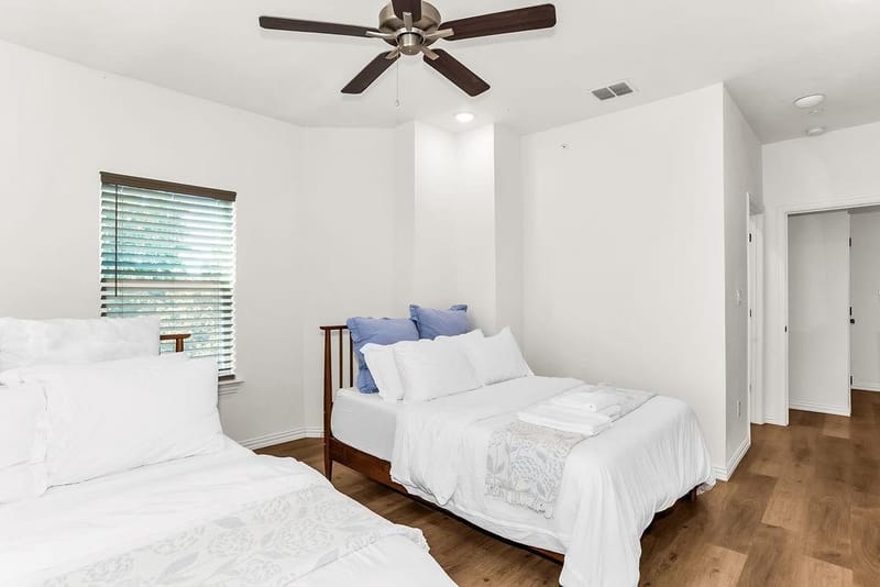 1217 Beaconfield Lane # 811, Arlington TX 76011 - Photo 9