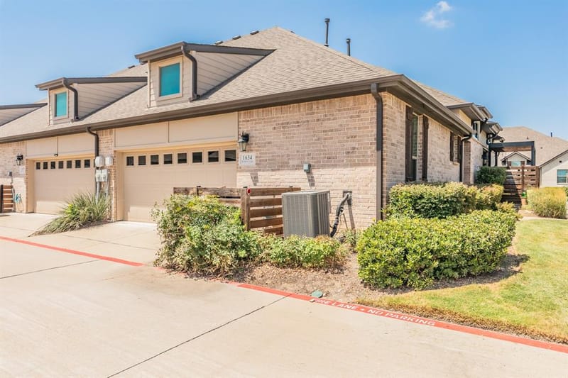 1634 Dewberry Lane, Garland TX 75042 - Photo 31