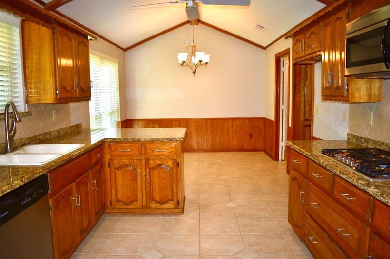 2214 Shannon Lane, Richardson TX 75082 - Photo 9