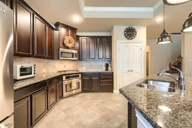 2406 Lucerne Drive, Rowlett TX 75089 - Photo 10