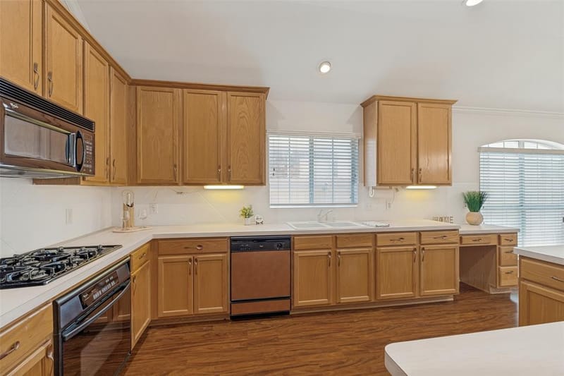 3304 Wind Flower Lane, McKinney TX 75070 - Photo 10