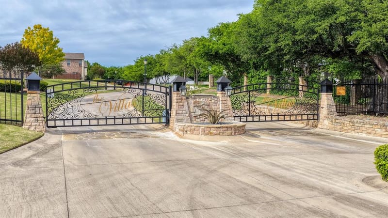208 Park Villa Lane, Aledo TX 76008 - Photo 32