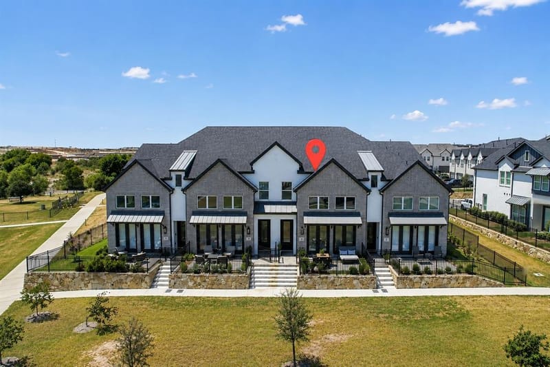 2205 Wayfield Lane, Fort Worth TX 76008