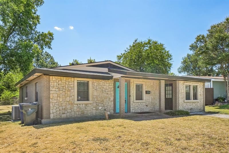 1736 Crestridge Drive, Garland TX 75042 - Photo 29