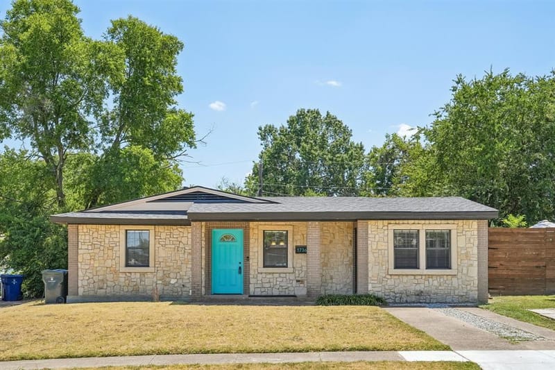 1736 Crestridge Drive, Garland TX 75042 - Photo 4