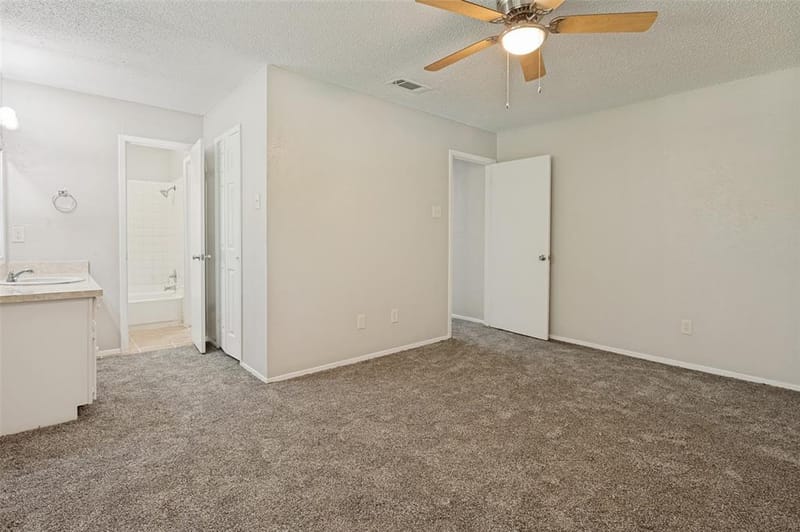 203 Trinidad Drive, Grand Prairie TX 75052 - Photo 16