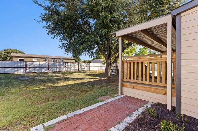 4514 Circle C Drive, Bellmead TX 76705 - Photo 7